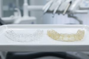 Aligners turn yellow